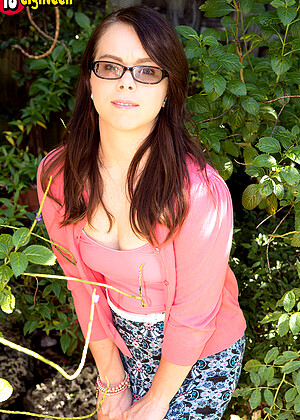 free sex photo 7 Jennifer Matthews highheel-pissing-der 18eighteen
