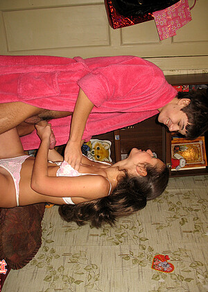 free sex pornphoto 6 Derek Tanya unitorm-handjob-directory 18videoz