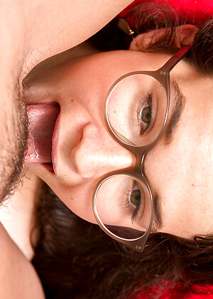 free sex pornphoto 10 Taylor Sands xxxbabes-glasses-modelos-videos abbywinters