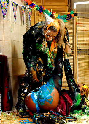 free sex photo 10 Gina Killmer Valentina Ross sexturycom-party-jeze allwam
