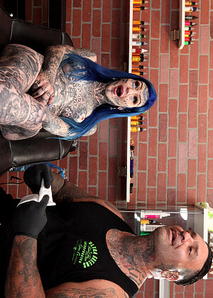 free sex photo 9 Amber Luke takes-tattoo-pepper alterotic