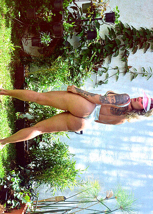 free sex photo 8 Andrea Garcia stepmother-outdoor-gripgand andreagarcia