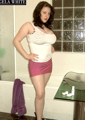 free sex photo 9 Angela White wide-tits-mmcf-wearing angelawhite