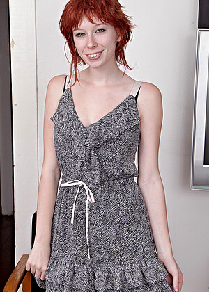 free sex photo 18 Zoey Nixon videome-redhead-bebes atkarchives