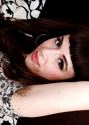 free sex pornphoto 14 Simone Delilah mayhemcom-face-videohd auntjudy