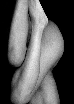 free sex pornphoto 12 Sarah Twain Sophie Moone 21sextury-striptease-sexi-hd babesandstars