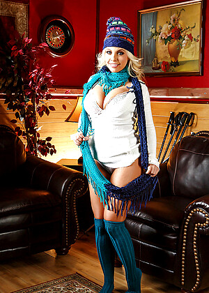 free sex photo 8 Britney Amber 2mint-socks-spang-bang babygotboobs