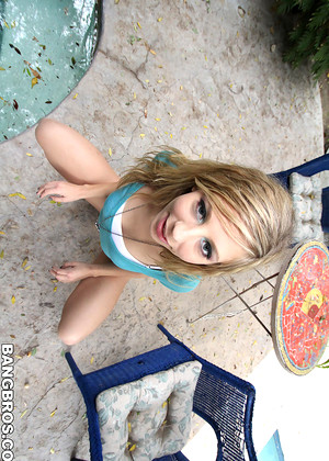 free sex photo 9 Chastity Lynn peaches-blowjob-nude-photo bangbrosnetwork