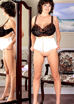 free sex pornphoto 17 Diane Poppos is-mature-sensations bigboobbundle