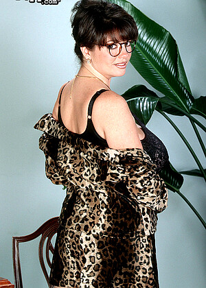 free sex pornphoto 1 Diane Poppos pantie-big-tits-neaw bigboobbundle