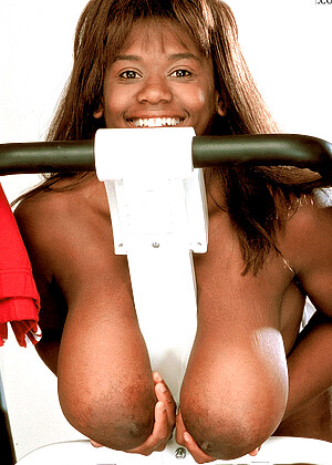 free sex pornphoto 7 Sammie Black huge-pornstar-plumperp-ass bigboobbundle