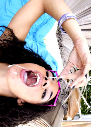 Bigmouthfuls Alicia Tease Girlsteen Hardcore Ponce