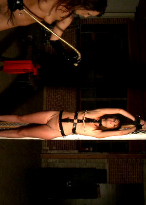 free sex pornphoto 12 Cassandra Nix allwoods-slave-cerampi bizarrevideo