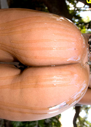 free sex pornphotos Bootyliciousmag Soleil Hughes Latinagirl Big Tits Xxx Fotoshot