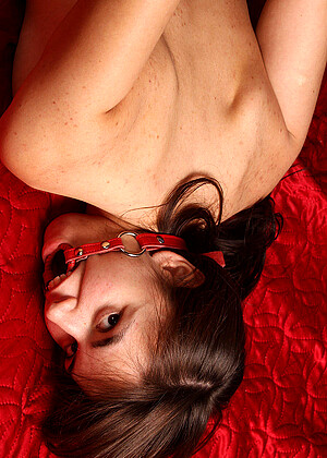 free sex pornphoto 9 Boundfeet Model surfing-brunette-bra-nude boundfeet