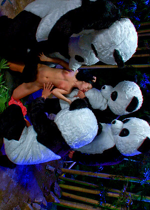 free sex photo 10 Ashli Orion James Deen Karlo Karrera Mark Davis beautyandthesenior-bondage-gang-pang boundgangbangs