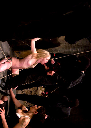 free sex pornphoto 12 Sarah Jane Ceylon youngporn18xxx-gangbangs-latexschn boundgangbangs