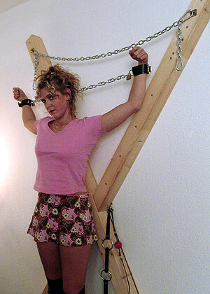 free sex photo 3 Blonde Lea hair-boots-breast-pics boundstudio