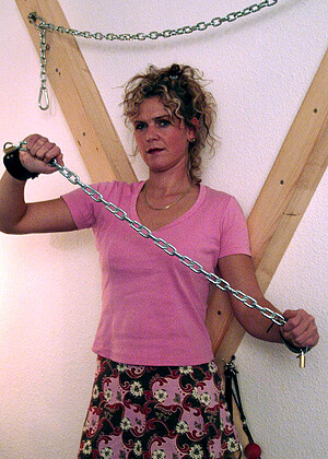 free sex photo 8 Blonde Lea hair-boots-breast-pics boundstudio