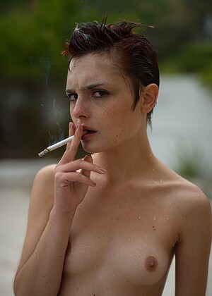 free sex photo 13 Caterina Foxy img-shorts-nude-love breathtakers