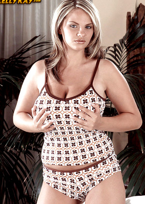 free sex pornphoto 13 Kelly Kay bongoxxx-bbw-shoolgirl bustykellykay