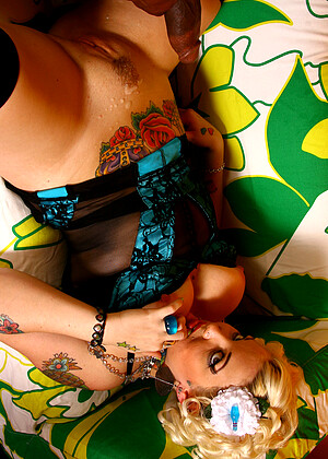free sex pornphoto 13 Candy Monroe Shorty Mac pantyjob-stockings-di-film candymonroe