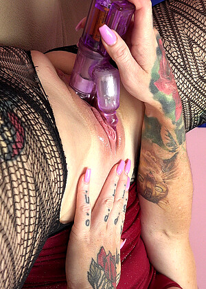 free sex pornphoto 17 Luci Power limeg-amateur-santos chickpass