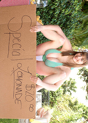 free sex pornphoto 3 Christy Marks standard-skirt-porn-body christymarks