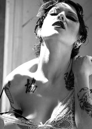 free sex photo 1 Asa Akira Cadence St John teasing-petite-cocobmd clubmagazine