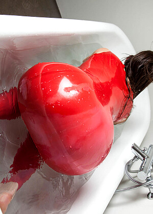 Clubrubberrestrained Clubrubberrestrained Model Top Suggested Wet Purviindiansex