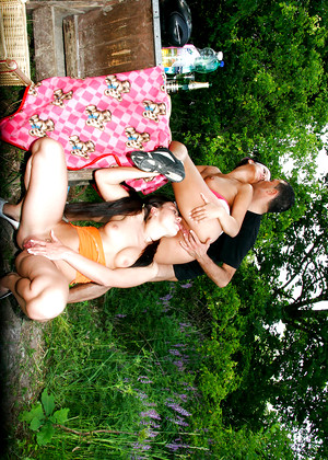 free sex pornphoto 2 Clubseventeen Model shemalefuckfestpictures-outdoor-cerah clubseventeen
