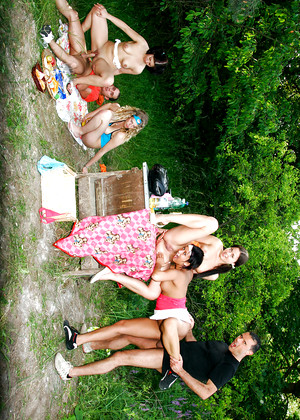 free sex pornphoto 7 Clubseventeen Model shemalefuckfestpictures-outdoor-cerah clubseventeen