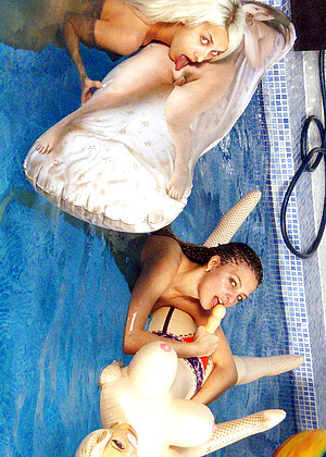 free sex pornphoto 10 Safi A Salma bangkok-pussy-licking-xxxpornsexmovies clubseventeen