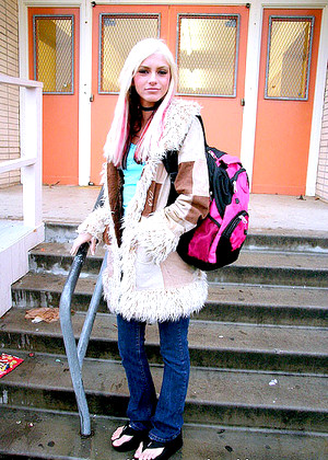 free sex pornphoto 16 Collegeteensbookbang Model frida-hardcore-3xxxbook collegeteensbookbang