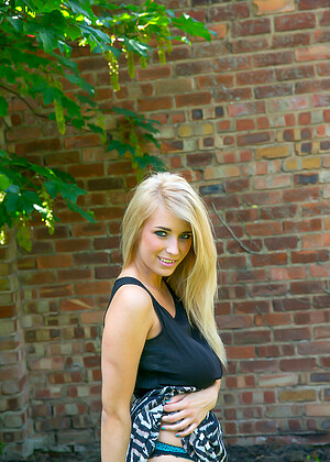 free sex pornphoto 10 Jodie Piper hu-blonde-iporn-tv cosmid
