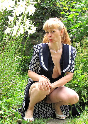 free sex pornphoto 15 Doris Dawn nong-amateur-missionary cougarbunnies