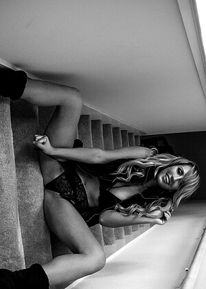 free sex photo 14 Brett Rossi benz-panties-dice crushonbrett
