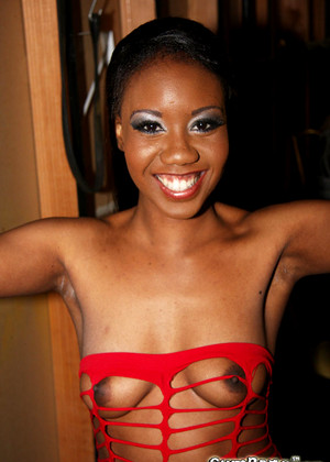 free sex photo 3 Nina Devon chinesh-interracial-waptrick-black cumbang