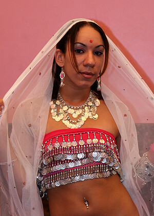 free sex photo 5 Model junkies-indian-sekx currycreampie
