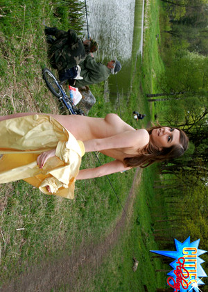 free sex photo 13 Cutiesflashing Model aspank-19-year-old-www cutiesflashing