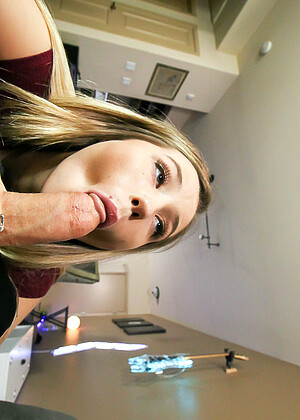 free sex pornphoto 3 Carolina Sweets oz-facial-1xon1model dadcrush