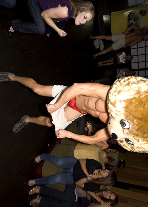 free sex pornphoto 4 Dancingbear Model grop-handjob-babesnetworking dancingbear