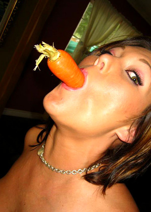 free sex pornphoto 4 Claire Dames legs-brunette-gaer-photu deepthroatlove