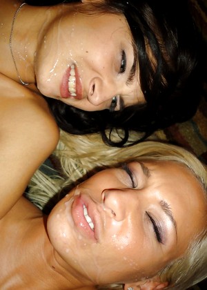 Deepthroatlove Kacey Zoey Phim Threesome Selfie