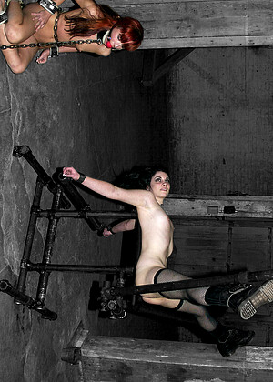 free sex photo 7 Andy San Dimas Annabelle Lee Claire Adams public-bondage-photohd devicebondage