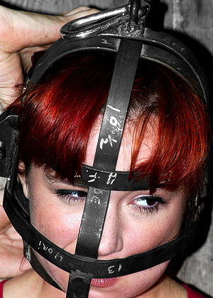 free sex photo 1 Andy San Dimas Annabelle Lee Claire Adams srxy-brunette-toplesgif devicebondage