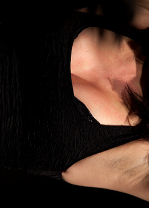 free sex pornphoto 14 Bobbi Starr pornsticker-brunette-cnnamador devicebondage