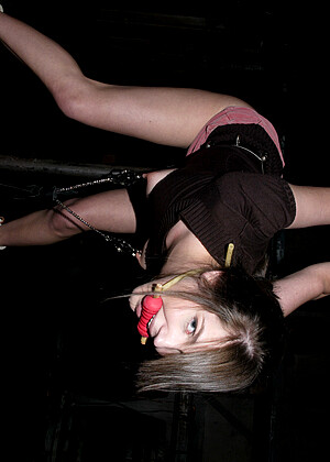 free sex photo 14 Bobbi Starr sexpictute-pornstar-daring devicebondage