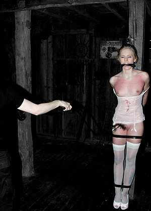 free sex photo 10 Jandi Lin Sarah Jane Ceylon Claire Adams 1xon1model-bondage-fat-wet devicebondage