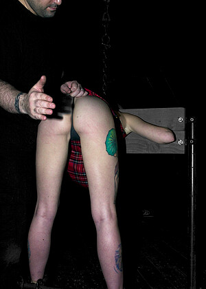 free sex photo 19 Sarah Jane Ceylon kinklive-legs-teacher devicebondage